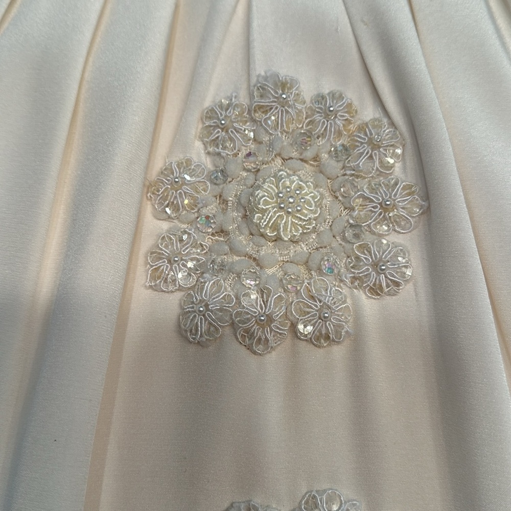 Alice + Olivia Evening Dress. Hand embroidered. - Picture 2 of 7
